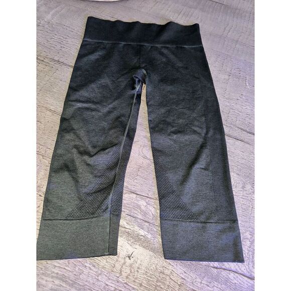 Lululemon size 6 compression leggings - Picture 5 of 7